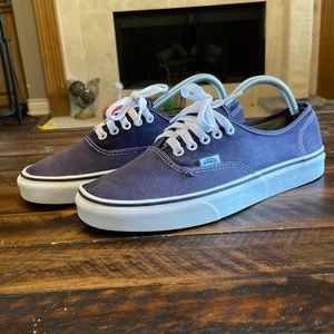 Vans authentic midnight blue beaters size 9.5